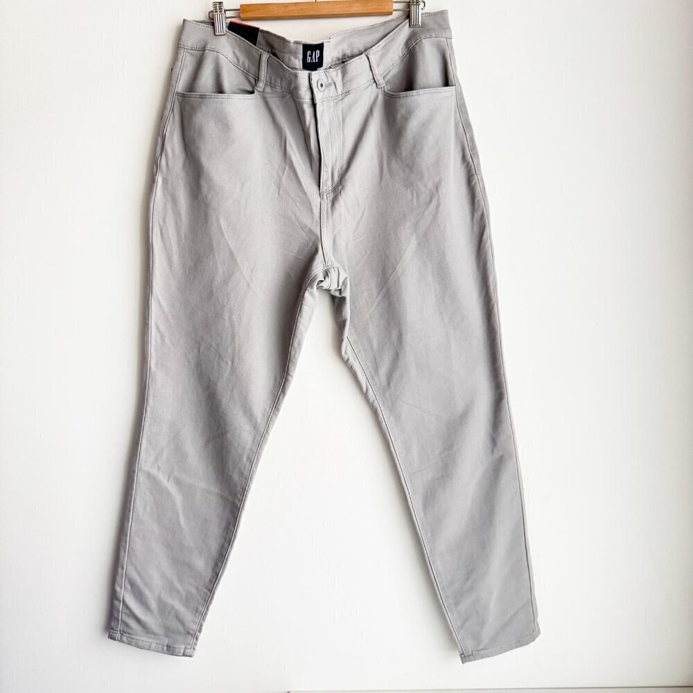 GAP Light Grey Classic Fit Casual Pants 16